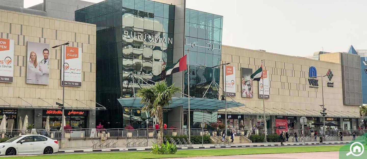 Partition Room In Al Seef Near Burjuman Metro Dubái Exterior foto